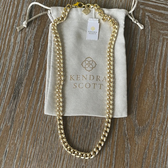 Kendra Scott Jewelry - New Kendra Scott Vincent necklace.